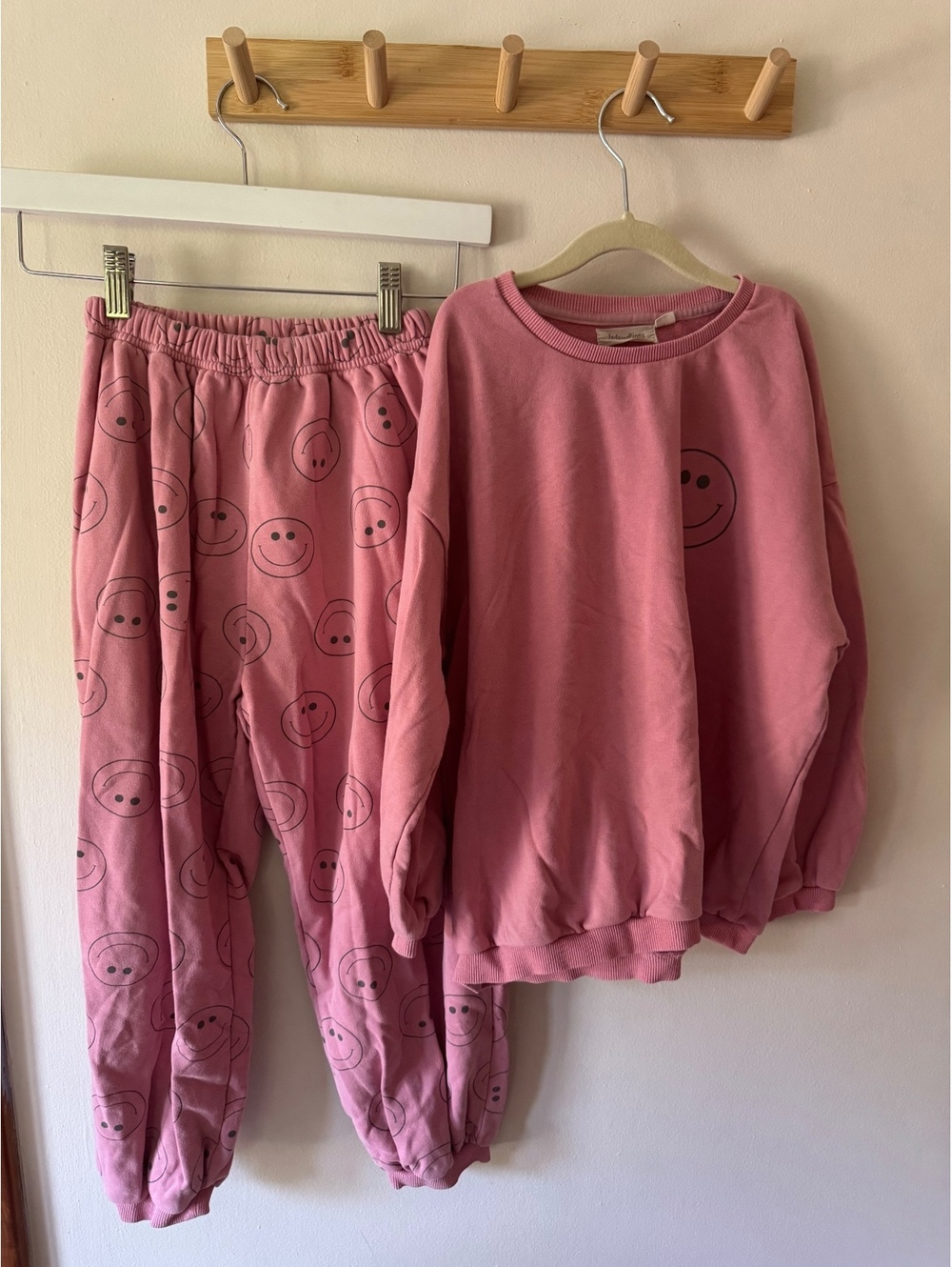 Indy & Pippa 10y smiley sweat set